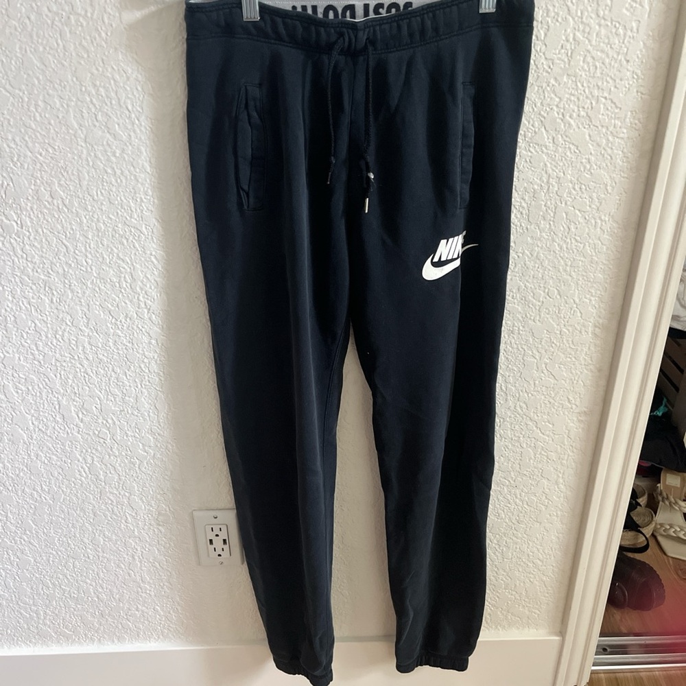Nike Women’s Black Jogger Pants